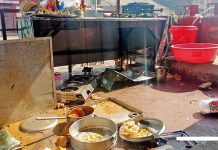 विराटनगरको चिया पसलमा प्रचण्ड-माधव समूहको तोडफोड